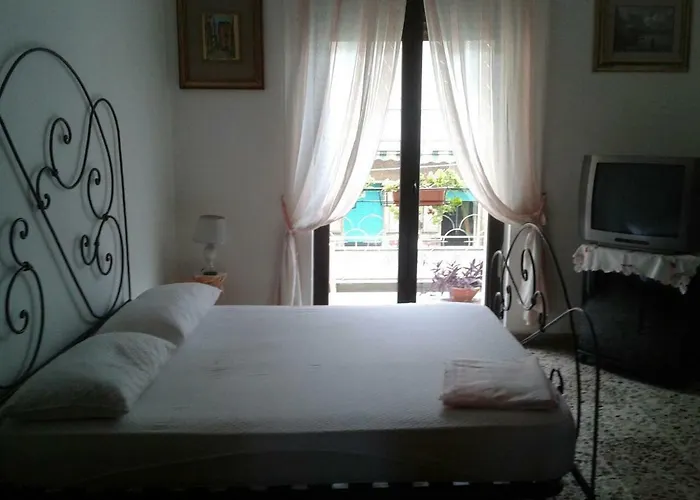 Апартаменти 40 Via Acquedotto